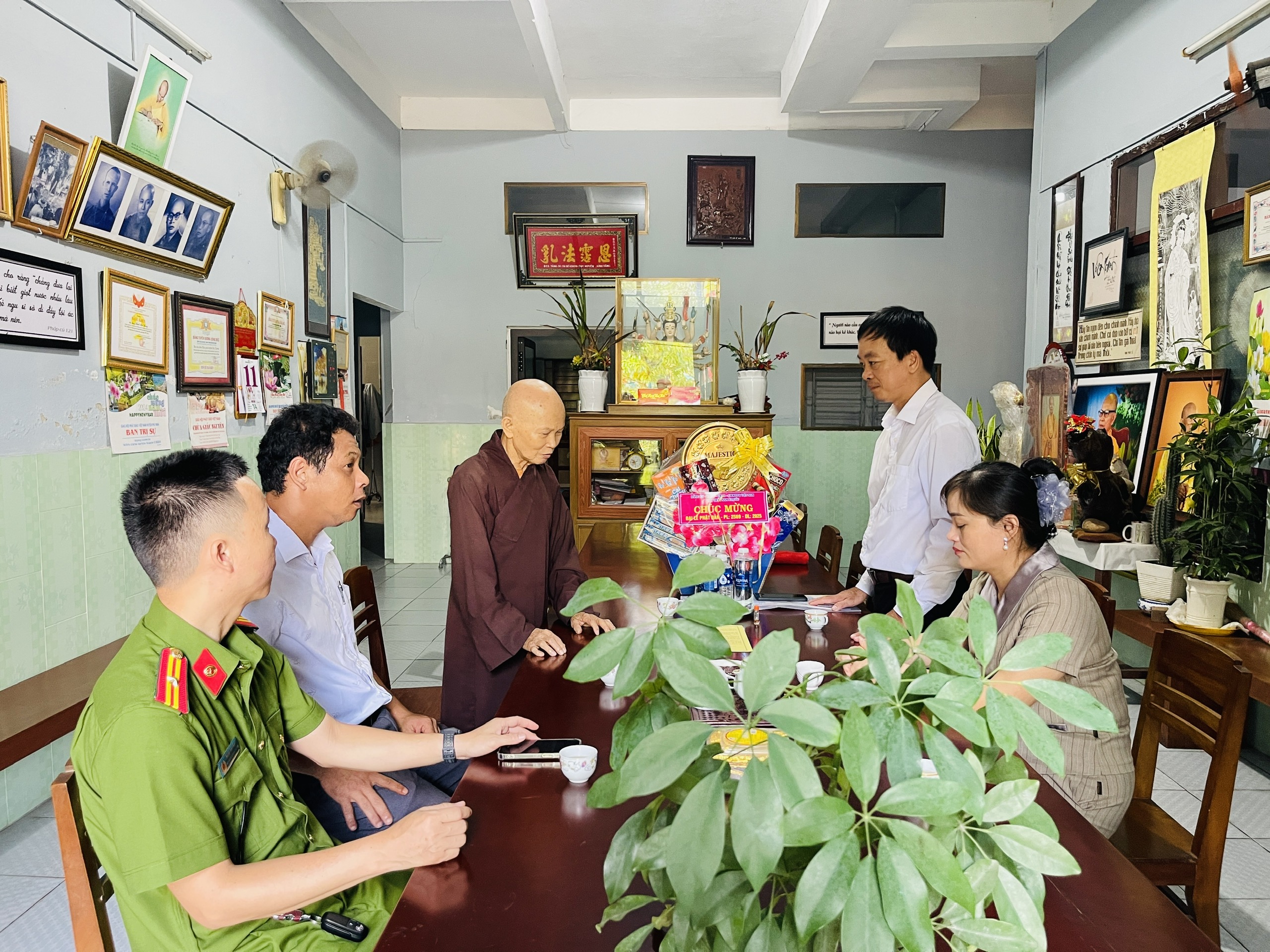anh tin bai